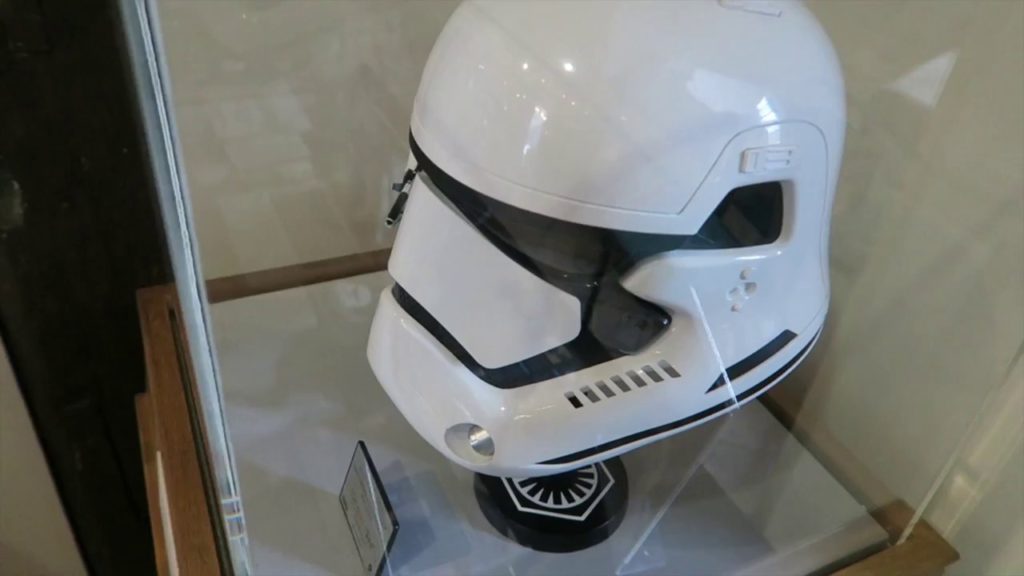 Phoenix-James-First-Order-Stormtrooper-Helmet-Figure-Signature-Edition