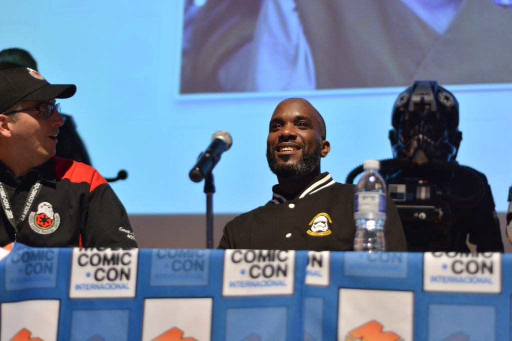 Phoenix James - Star Wars First Order Stromtrooper Actor at La Mole Comic Con in Mexico - Photo by Marianne Perez Mooren 13