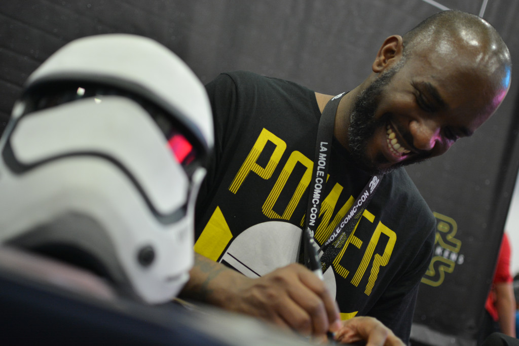 Phoenix James - Star Wars First Order Stromtrooper Actor at La Mole Comic Con in Mexico - Photo by Marianne Perez Mooren 8