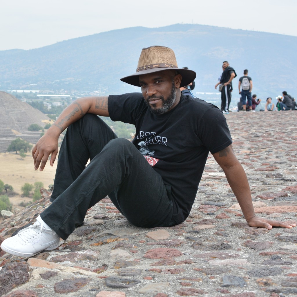 Phoenix James visits the Teotihuacan Pyramids and The National Museum of Anthropology in Mexico-5